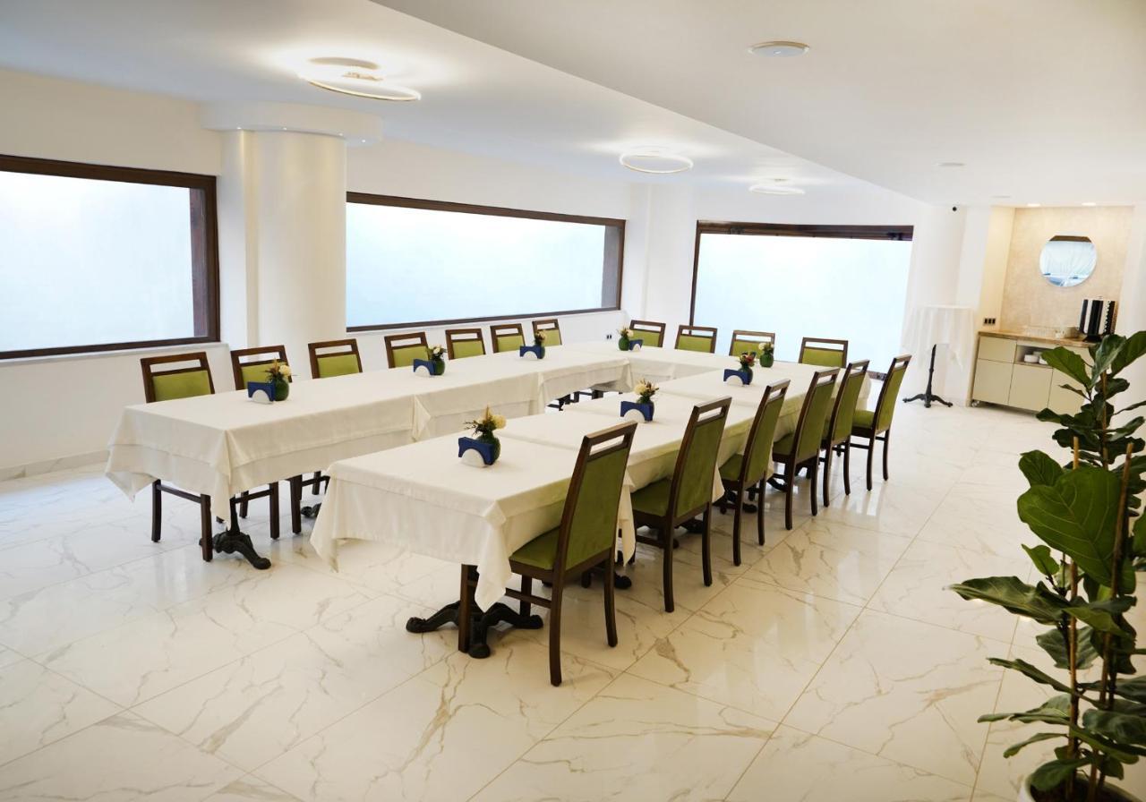 Mira Otel Alsancak İzmir Extérieur photo